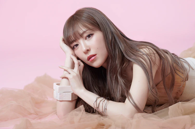 歌手黑崎真音因硬膜外血腫手術(shù)暫?;顒?dòng)